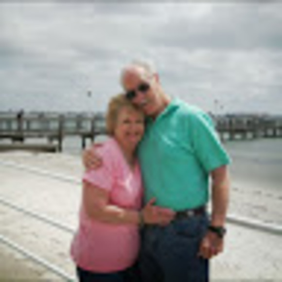 Meet your Posher, Leefee - Picture 1 of 1